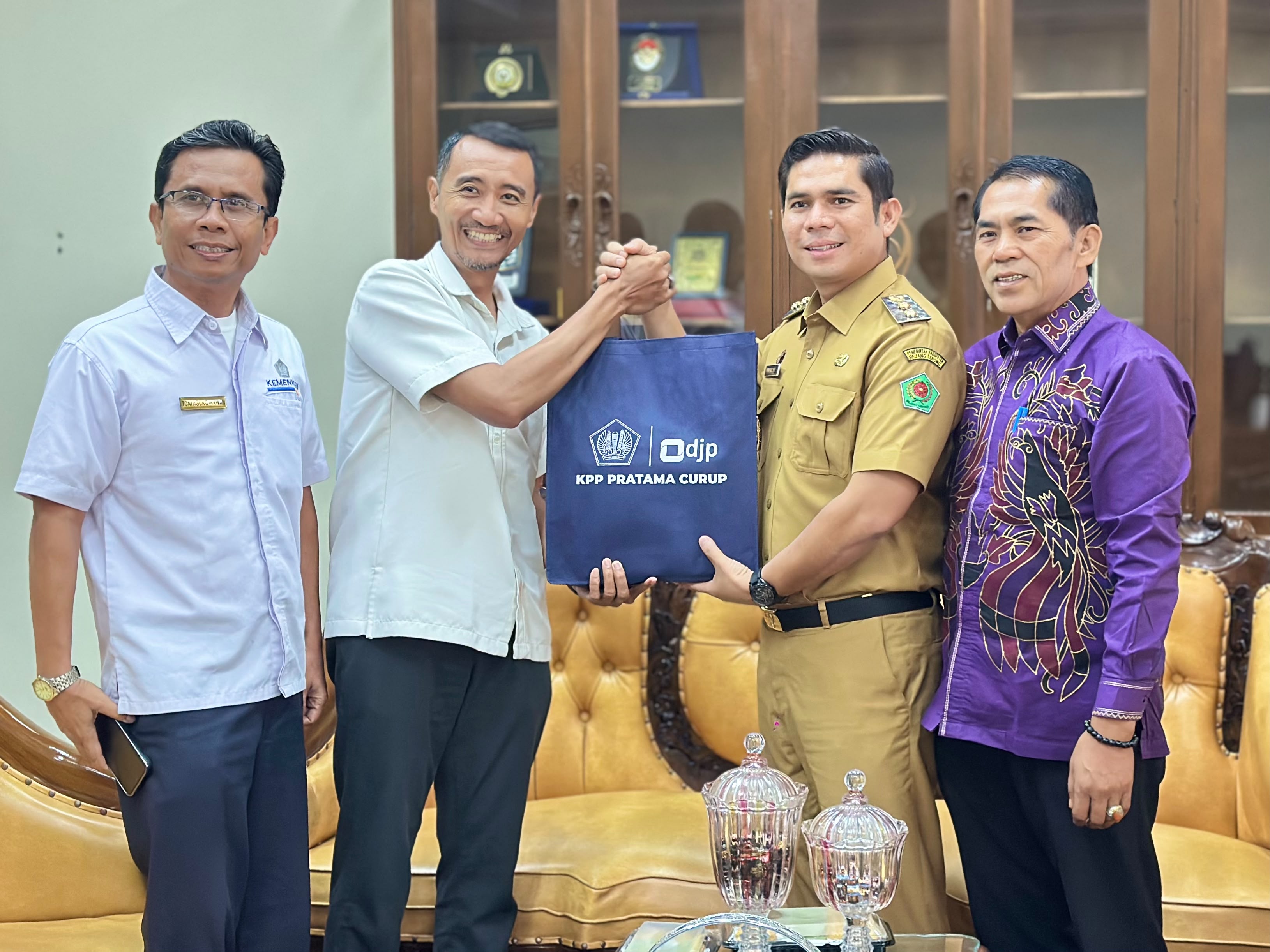 Terima Audiensi KPP Pratama Curup, Plt Bupati Rejang Lebong Dorong Optimalisasi Penerimaan Daerah