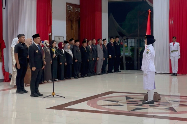 Plt Bupati Kukuhkan 33 Anggota Paskibraka Kabupaten Rejang Lebong