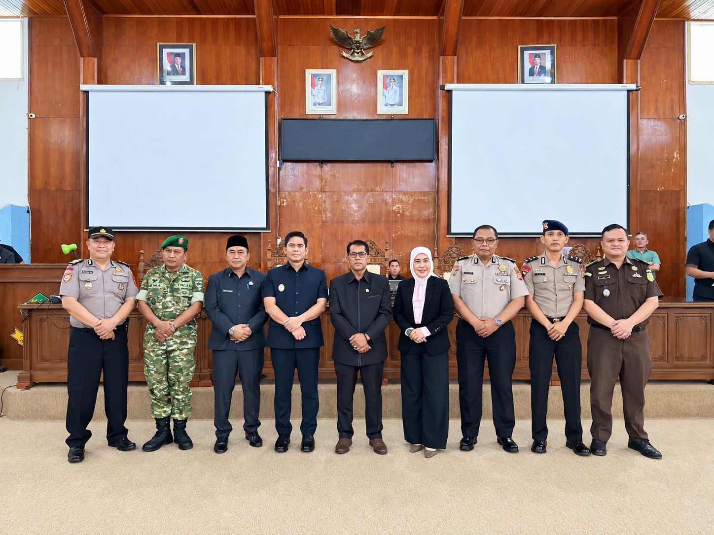 Plt Bupati Rejang Lebong Sampaikan Jawaban Eksekutif atas Pandangan Fraksi DPRD Terhadap RAPBD Perubahan 2026