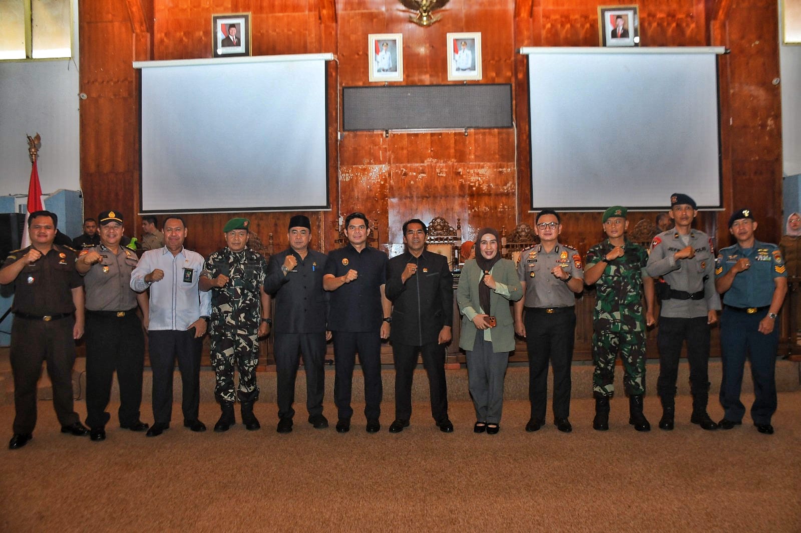 7 Fraksi DPRD Rejang Lebong Sepakat Terima RAPBD 2027 untuk Dibahas