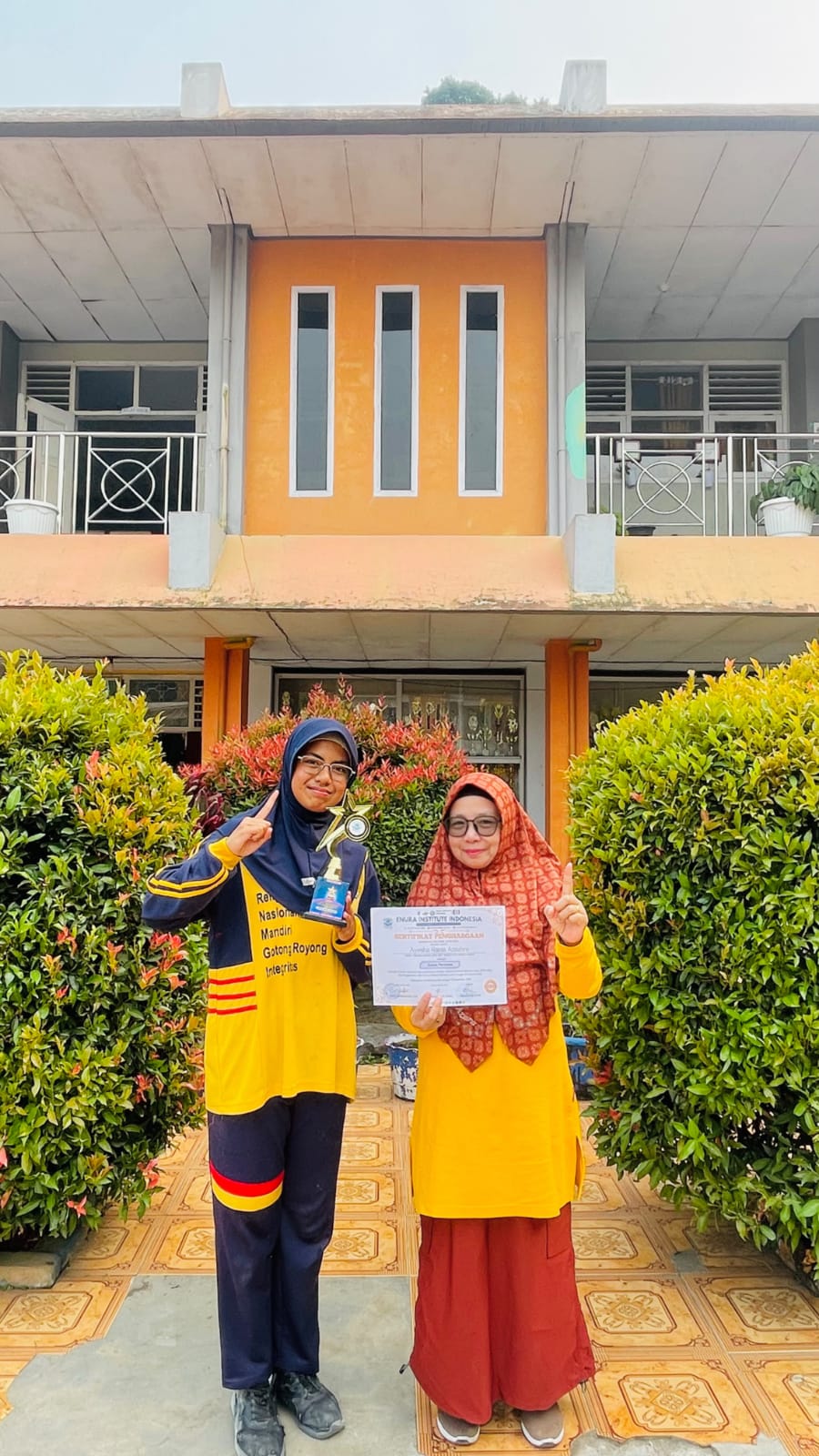 Pelajar SMPN 1 Rejang Lebong, Ayesha Rania Raih Medali Emas Olimpiade Bahasa Inggris Tingkat Nasional