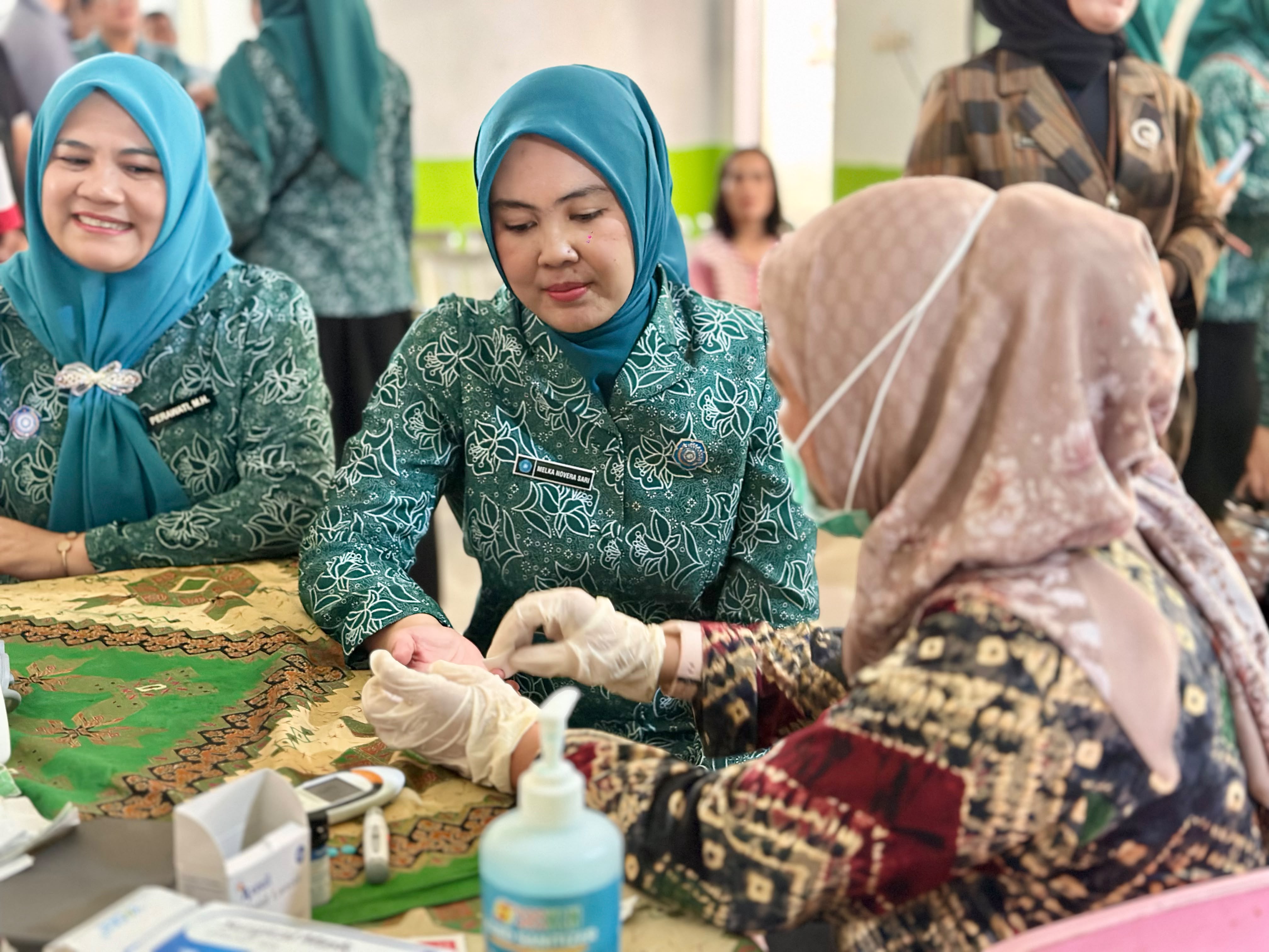 Melalui Deteksi Dini Kanker Leher Rahim, Plt Ketua PKK Rejang Lebong dr Melka Ajak Perempuan Rutin Periksa Kesehatan