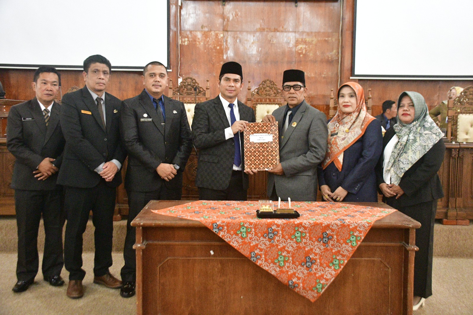 Plt Bupati dan Ketua DPRD Rejang Lebong Teken KUA-PPAS 2027