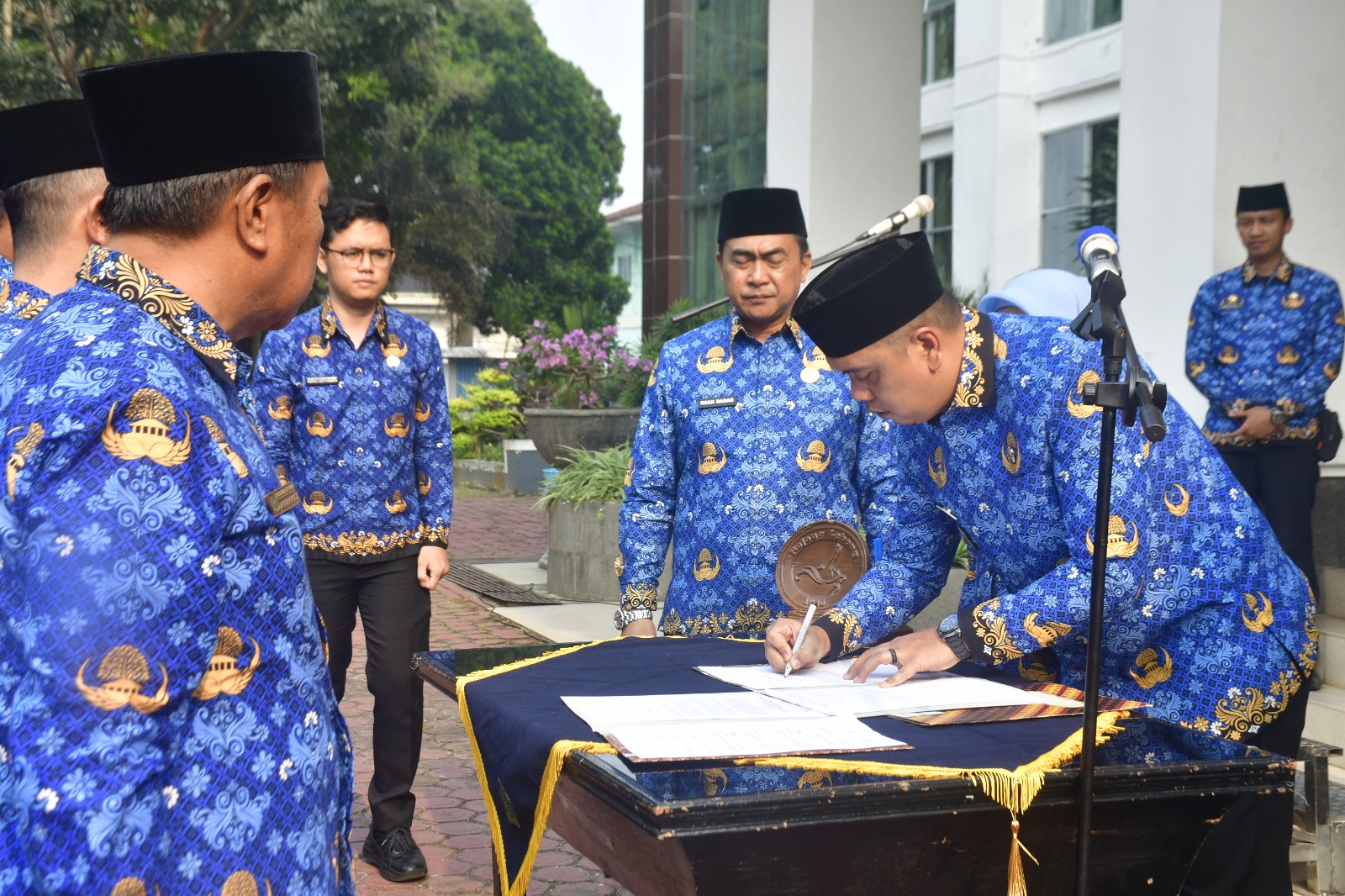 Sekda Pimpin Apel Pengukuhan Dewan Pengurus Unit Korpri Rejang Lebong