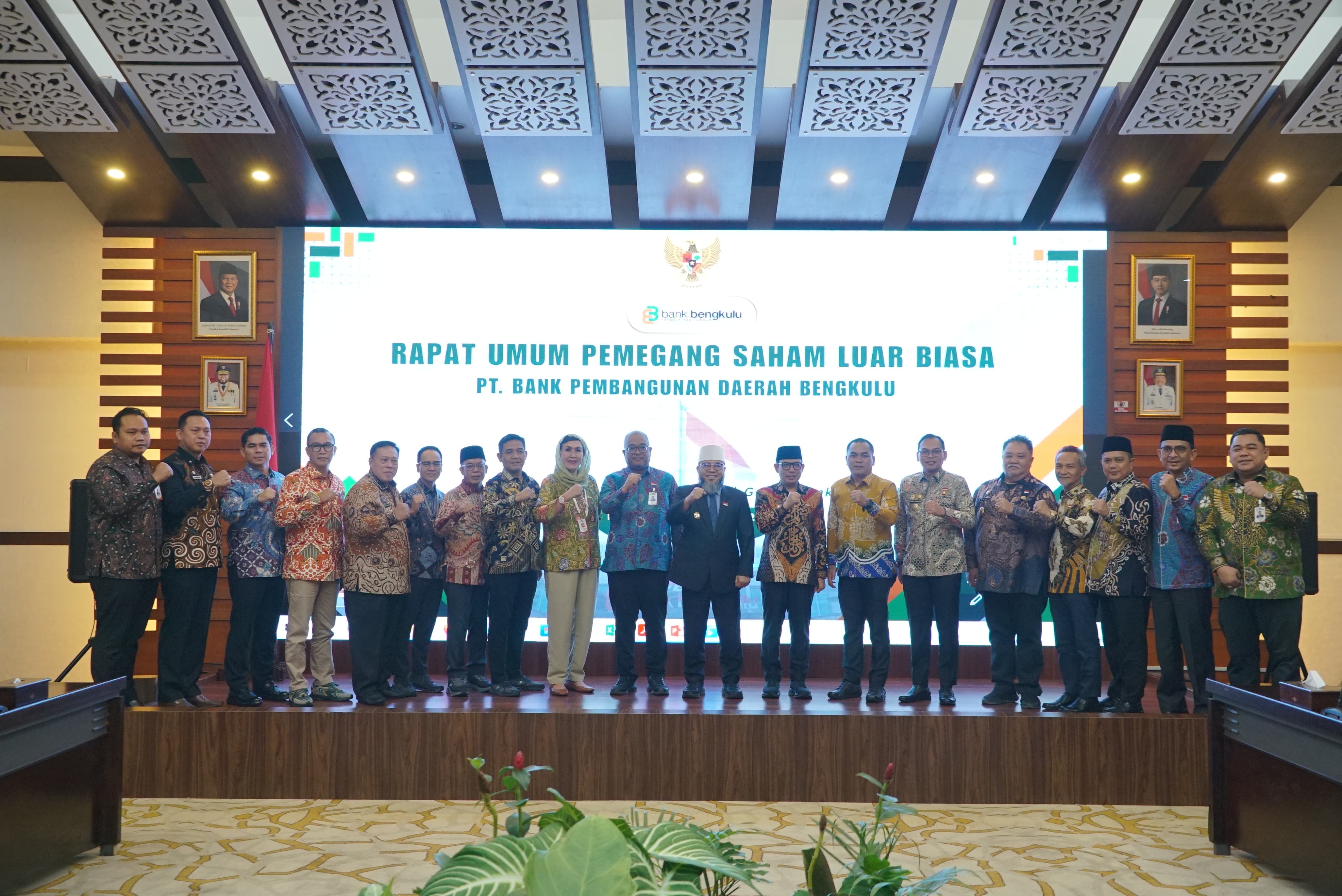 Plt Bupati Rejang Lebong Hendri Hadiri RUPS Luar Biasa Bank Bengkulu, Bahas Penguatan Kinerja dan Jajaran Direksi