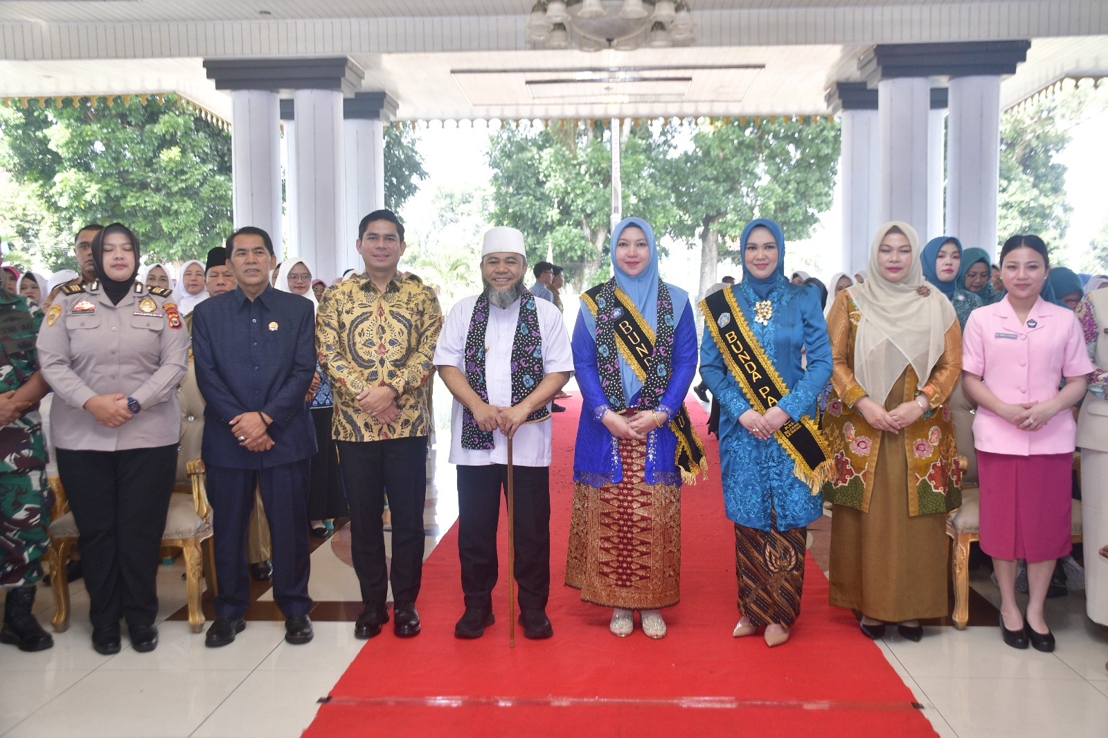 Gubernur Bengkulu dan Plt Bupati Saksikan Dokter Melka Dikukuhkan sebagai Bunda PAUD Rejang Lebong