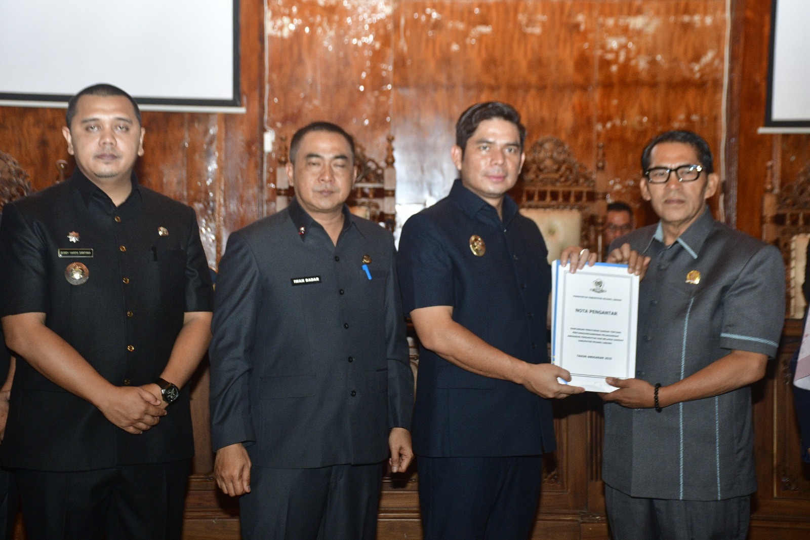 Plt Bupati Rejang Lebong Sampaikan Nota Pengantar Raperda Pertanggungjawaban Pelaksanaan APBD 2025